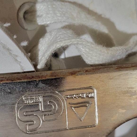 Figure Skates & Bag - Women Size 10 - Picture 10 of 12